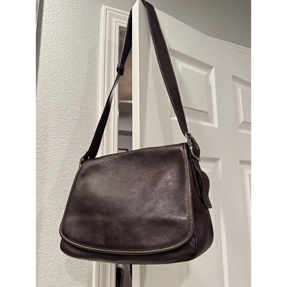 Vintage  COACH Dark Brown Leather Purse Flap Shoulder Bag Adjustable Crossbody